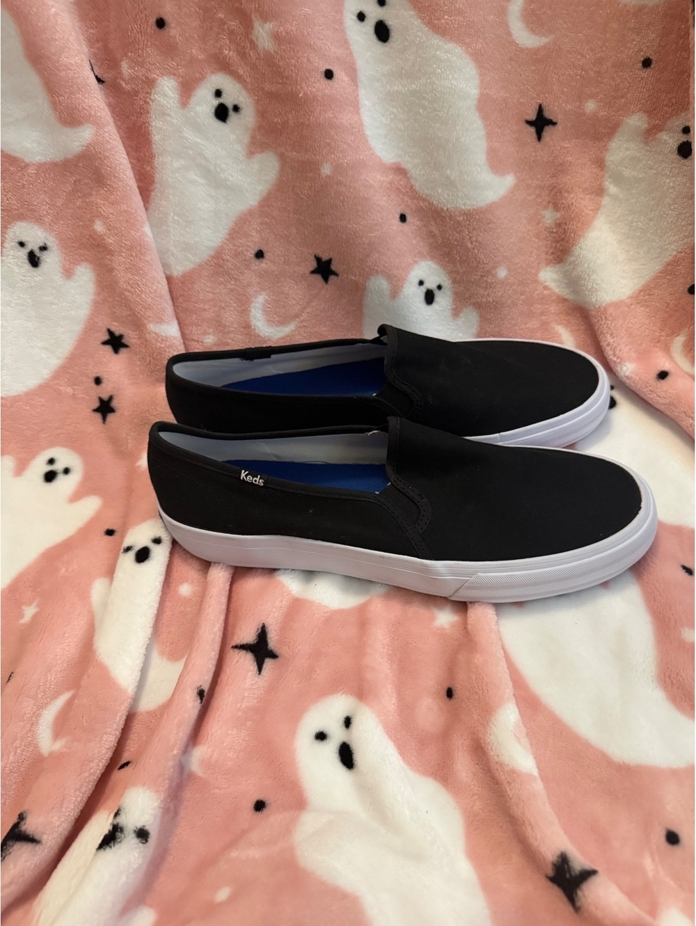Keds Women's Black Slip-On Canvas Sneakers Size 9.5